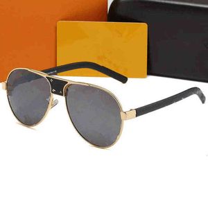 2021 Polariserande Solglasögon Mäns Solglasögon Små Box Trend Driving Special UV Protection Glass