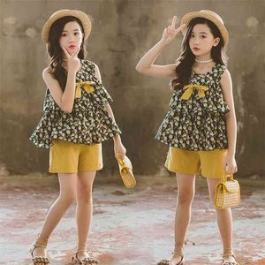 Summer Children Sets Casual Sleeveless Floral Bow Dresses Yellow Solid Shorts 2Pcs Girls Clothes 3-12T 210629