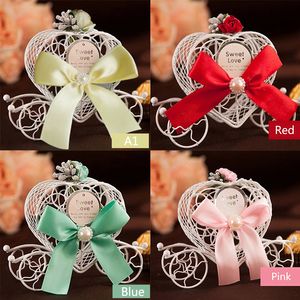 Creative Coach Carriage car shape Wedding party Favours Candy Chocolate Christmas Sweet Sugar Favor Box Decorations Gift Boxes