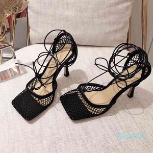 2021 scarpe eleganti con tacco alto da donna di design alla moda scarpe da donna da ufficio con punta quadrata in rete sandalo da donna di design con scatola