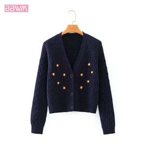 韓国のVネック刺繍ツイスト女性のセーター原宿小新鮮な緩いカジュアルシングルブレストシックな女性セーター210507
