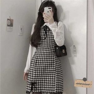 Japanisches süßes langärmliges weißes Hemd Frauen Sommer Plaid Spaghetti Strap Gothic Harujuku Mini Lolita Kleid Zweiteiliger Anzug 211106