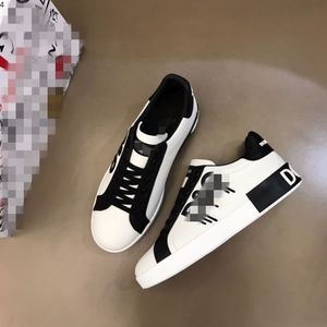 Streetwear men designer shoes black and white cool Luxury Mens casual sports shoe flat sneakers high quality MKJY0001