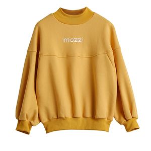 Белая желтая водолазка письмо вышивка клубничные толстовки пуловеры повседневный H0017 210514
