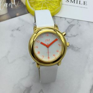 English Talking Watch With Alarm Function For Ladies, Date And Time Wristwatches