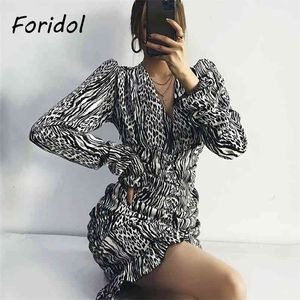 Spring Black Leopard Printed Dresses Women Long Sleeve V Neck Mini Dress Rushed Sexy Club Party Vestido Feminino Autumn 210427