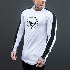 Muscleguysブランドの高品質長袖Tシャツ男性の手紙OネックTシャツの綿のファッション長さの街路冬の秋の新しいトップス210421