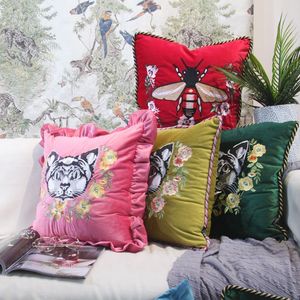 Luxury designer embroidery Signage G pillow case cushion cover for Home car decoration waist throw pillowcase for indoor Decorative festive warm gift 2022 new