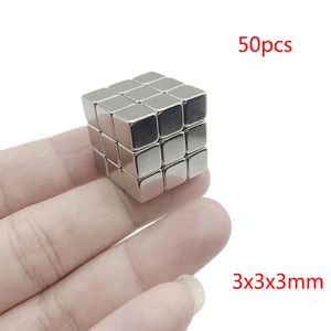 50 stks per verpakking DIA3 AND5 magneet sterke zeldzame aarde blok vierkante neodymium magneten permanente bevestigingsmiddelen en hardware