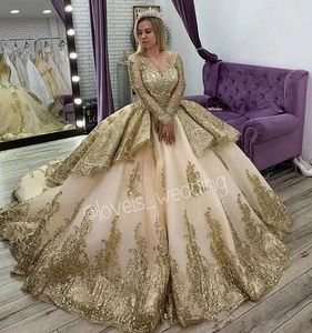 Princess Gold Quinceanera Платья с длинными рукавами Аппликация Бисероплетение Сладкое 16 Платье Пагентные платья Vestidos de 15 Años 2021