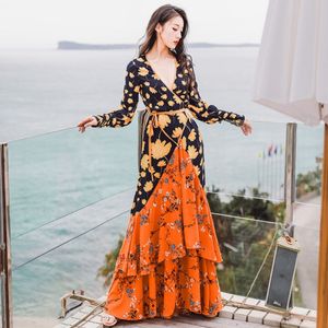 Bohemian Flor Imprimir Vestido de Primavera Vestidos Mulheres Manga Longa V-Neck Cross Ruffles Fishtail Dress Vestido Boho Maxi Vestido 210514