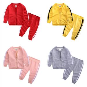 Bebek Giysileri Setleri Rahat Eşofman Erkek Kız Fermuar Ceket 2 adet / takım Pamuk Spor Takım Elbise Moda Çocuk Giyim 4 Renkler BT6742