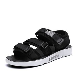 Classic Sports Sandals Men Women Flat Slippers Lady Gentlemen Sandy beach shoes Breathable and lightweight