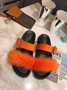 Плюшевые + кожаные комбинации женские тапочки летний открытый дизайнер плоские тапочки удобные и удобные женские сандалии