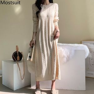 Twisted Knitted Korean Women Long Dress Autumn Winter Full Sleeve O-neck Loose Waist Straight Dresses Fashion Ladies Vestid 210518