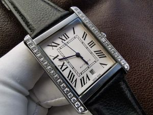 Модные часы Высококачественная из нержавеющая сталь.