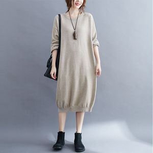 Sonbahar Kış Kadın Rahat Kazak Elbiseler Yeni Basit Stil Katı Renk Gevşek Rahat Bayanlar Örme Uzun Elbise S1909 210412