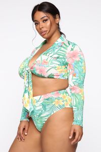 Swimwear feminino Europeu e americano Plus Size Swimsuit Long Sleeves Alto Cintura 2-Piece Set