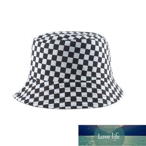 새로운 브랜드 블랙 화이트 체크 무늬 양동이 모자 낚시 모자 여성 망 뒤집을 어부 모자 공장 가격 전문가 디자인 품질 최신 스타일 원래 상태