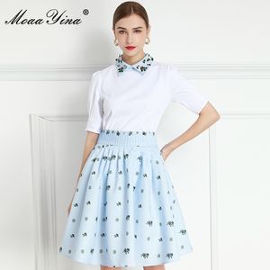 Fashion Set Spring Women's Långärmad Beaded Turn-down Collar White Blouses Toppar + Blommigryck Kjol Two-Piece Set 210524