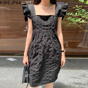 Korjpaa Kvinnor Klänning Sommar Koreansk Slimming Square Collar Läckande Krage Bone Folds Ruffled Flying Sleeves Vestidos 210526