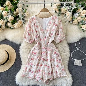 SINGREINY French Floral Rompers Women V Neck Puff Sleeve Elegant Office Jumpsuit Summer Casual Vacation Wide Leg Short Jumpsuit 210419