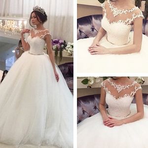 Elegant Lace Appliques Wedding Dresses Sheer Neck Tulle Bridal Gowns