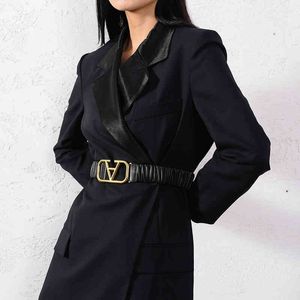 2021 Letter Elastic Belt Calfskin Button Head Hollowed Out Fashion with Skirt Coat Waist Seal Female