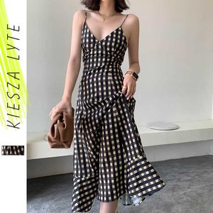 Women summer style plaid dress vintage fishtail midi holiday casual dresses good quality 210608