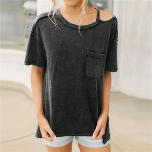 Fashion Women Solid T-Shirts Hollow Out Design Pocket Decor Off Shoulder O-Neck Short Sleeve Summer Casual Loose T-shirts Female 210522