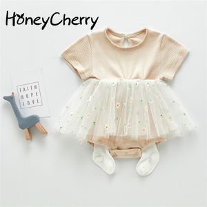 Sommar Baby Girl's Short Sleeve BodySuit halter kjol med fart Small Flower Mesh Creeper Born Girl Clothes 210702