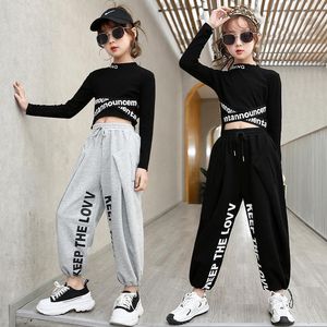 Aankomst Kids Girls Outfits Mode Teenage Jogger Set Black T shirts en Losse Grijze Broek Kinderkleding Sport Kleding Sets