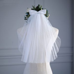 Bridal Welle Krótki tiul sukienka ślubna Woła biała wstążka Kokardka z włosami grzebieniami ślubnymi Włosami Bride Akcesoria małżeńskie