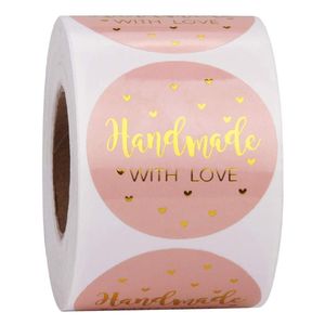 2021 500pcs handgjorda med kärlek Kraft papper klistermärken 25mm rosa runt lim etiketter bakning bröllopsfest dekoration klistermärke