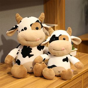 65 CM Cartoon Milk Cow giocattoli di peluche Simulazione carina Bovini Animali di peluche Bambola Cuscino morbido per gli amici Regali di compleanno per bambini 220222