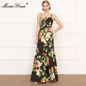 ファッションデザイナードレス夏の女性のドレススパゲッティストラップ背中のフルーツレモンプリントマキシロングドレス210524