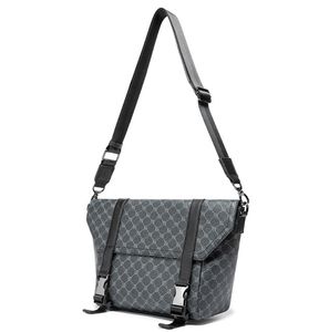 Men Leather Outdoor Messenger Bags Shoulder Bag Designer Handbag Tote Wpmen camera bagss Bright colors sport wallets handbag luxury backpacks