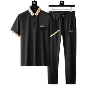 Mens Designers TrackSuit Set Running 2022 Fashion Men Tracksuits Brev Slim Klädspår Kit Casual Sports Kortärmad kostym Asiatisk Storlek M-3XL # 048