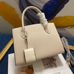 Designer Ladies Evening Bags Totes Handbag Genuine Leather Brand Messenger Chain Classic fashion High Quality Luxury size 33-24-15