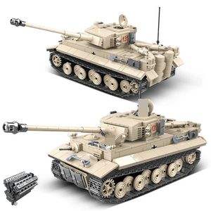 1018PCS TIGER 131 Military Tank Model Building Blocks WW2 German Army Soldier Weapon Heavy Tanks Bricks Toys For Children Boys X0902