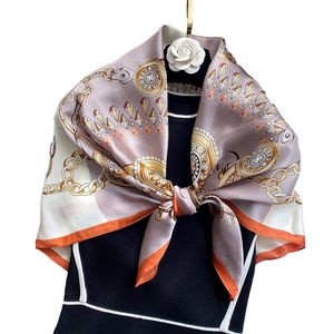 Schals Schals 2024 Mode Damenschals 9090 cm Echte Seide Quadratische Schals Großer Schal Wrap Hijab Leopardenmuster Schal Weibliches Luxus-Kopftuch Halstuch Wintermuffel