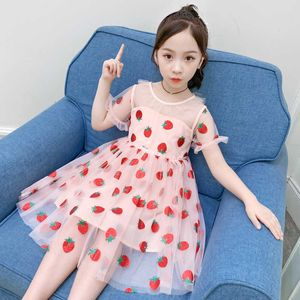 Dziewczyny Sukienka Truskawkowa Mesh Kids Sukienki Dla Dziewczyn Rękawów Princess Dress Kids Lato Cute Tutu Sukienka Dla Dziewczyn 6 8 10 1 q0716