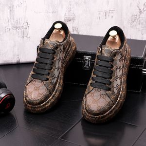 Luksusowe zasznurowane czarne buty ślubne europejska moda męska projektant trampki wysokiej jakości trenerzy deskorolka okrągłe Toe męskie mokasyny do chodzenia X233
