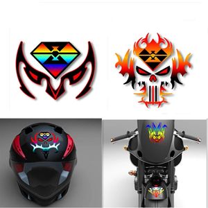 3D Yansıtıcı Araba Sticker Motosiklet Bisiklet Günlüğü Telefon Kitaplar Çanta Yakıt Tankı Kask Dizüstü Çıkartması Su Geçirmez 12 cm * 12 cm