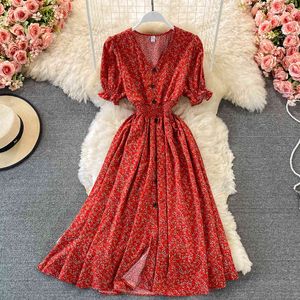 Sommer Frauen rotes Blumenkleid V-Ausschnitt Kurzarm Elastische Taille Single Breasted Chiffon Strand-Robe Damen Vestidos 210514