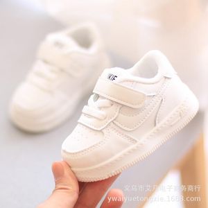 First Walkers Fashion Casual Baby Hoge kwaliteit Schattige vrijetijdsvolle baby Tennis Classic Excellent Boys Girls Shoes Toddlers