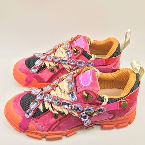 أحدث حذاء Flashtrek مع بلورات قابلة للإزالة أحذية رجالي عارضة أزياء المرأة Sneakers MK002