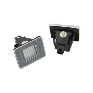 Auto Kennzeichen Licht LED Fehler Freies Spielen Weiße Lampe Für Benz W117 W218 W176 W156 W166 R172 X166 Rücklicht stecker Und Spielen