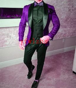 Yakışıklı Kabartma Groomsmen Şal Yaka Damat Smokin Erkekler Takım Elbise Düğün / Balo / Yemeği Adam Blazer (Ceket + Pantolon + Kravat + Yelek) W900