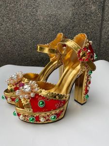 Luksusowe kobiety szpiczaste palec wysokie obcasy vintage obuwie moda pompy ślubne super sexy czerwony kolor party buty kobieta